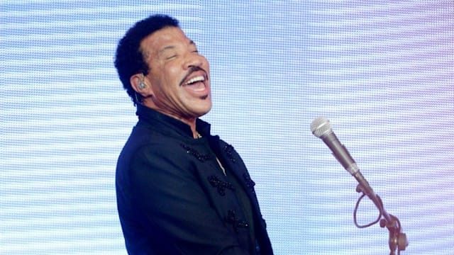 Heart procedure leads to concert cancellations for Lionel Richie in Columbus and beyond