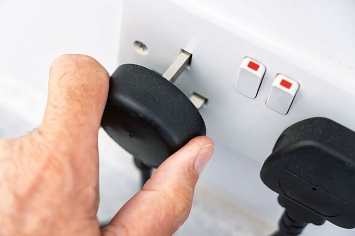 Urgent warning as Amazon, TikTok and AliExpress energy plugs explode in ...