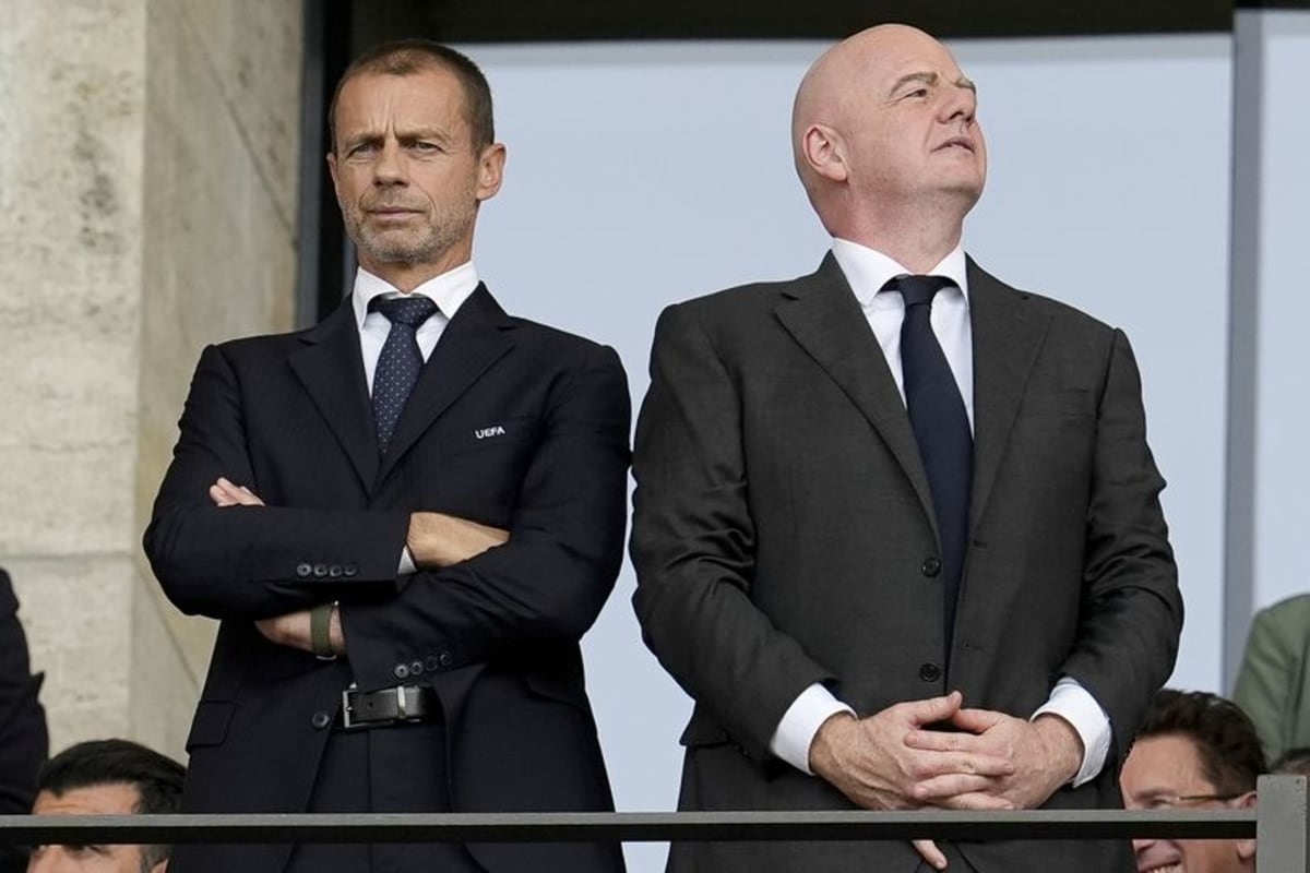 Gianni Infantino handed FIFA presidency boost as Aleksander Ceferin performs U-turn - AOL