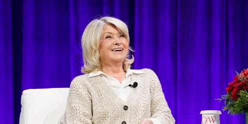 Martha Stewart doesn't look a day over 60 &mdash; and this is her secret to youthful, glowing skin
