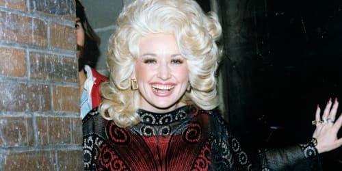 Experts note an 'astounding coincidence' after Dolly Parton's death