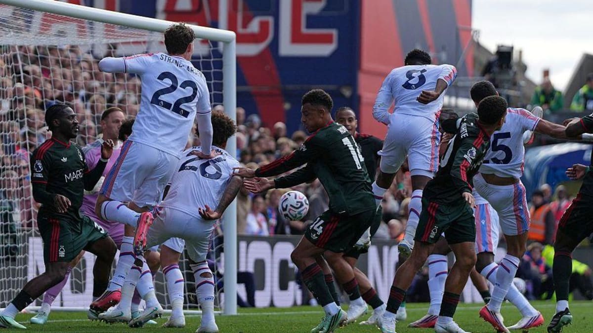 Crystal Palace beat Nottingham Forest 3-1 at Selhurst Park