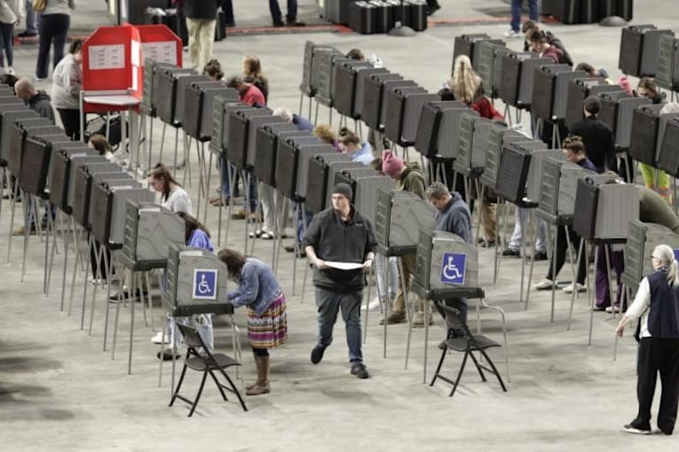 Maine Republican governor nominee requests ICE at polling places during midterms
