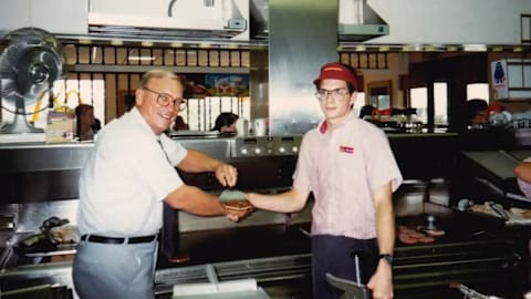 14 summer jobs that many teenagers had in the 80s and 90s