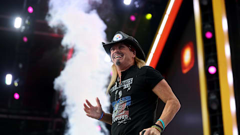 Bret Michaels cancels 2026 tour after doctors order more recovery