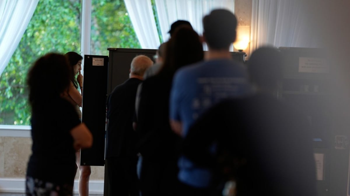 Trump endorsement power faces key test in Georgia, Alabama runoffs: 5 ...