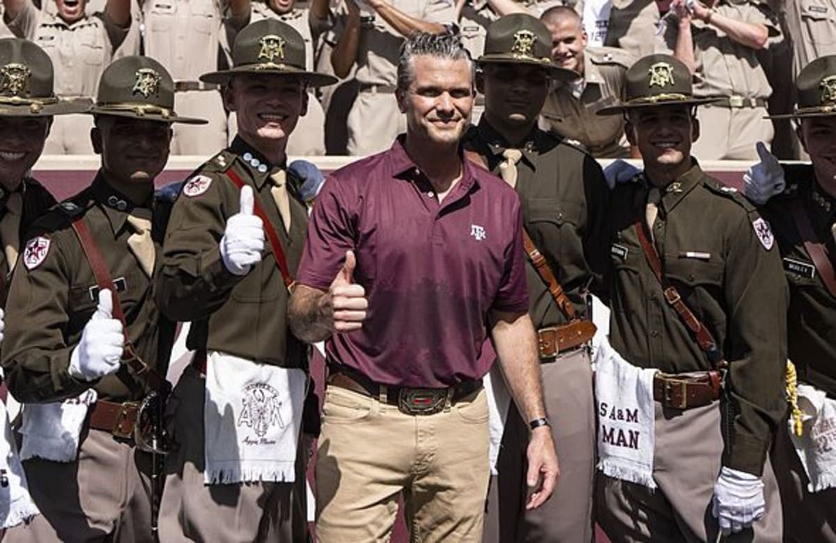 Embarrassing Texas A&M defeat blamed on Pete Hegseth after odd ...