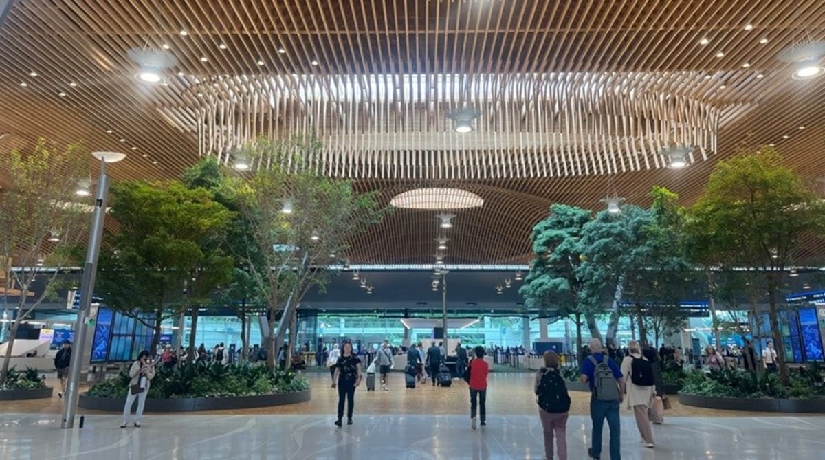 Travel Oregon invests $4.5 million to bring back nonstop flights to ...