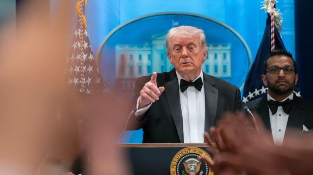 Watch live: Trump takes center stage at White House correspondents ...