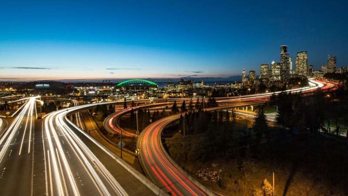 King County eyes tax hike amid Metro shortfall before new roads tax takes effect