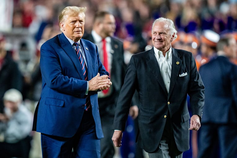 Republicans scramble to find a replacement for Sen. Lindsey Graham ahead of the midterm elections