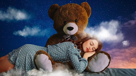 I keep falling asleep when I'm with my boyfriend &mdash; experts say it might actually be a good sign