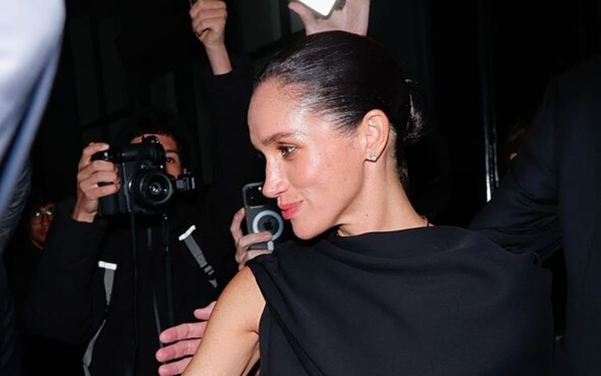 Meghan Markle's 'return' to spotlight after 'inviting herself' to star-studded  event - AOL