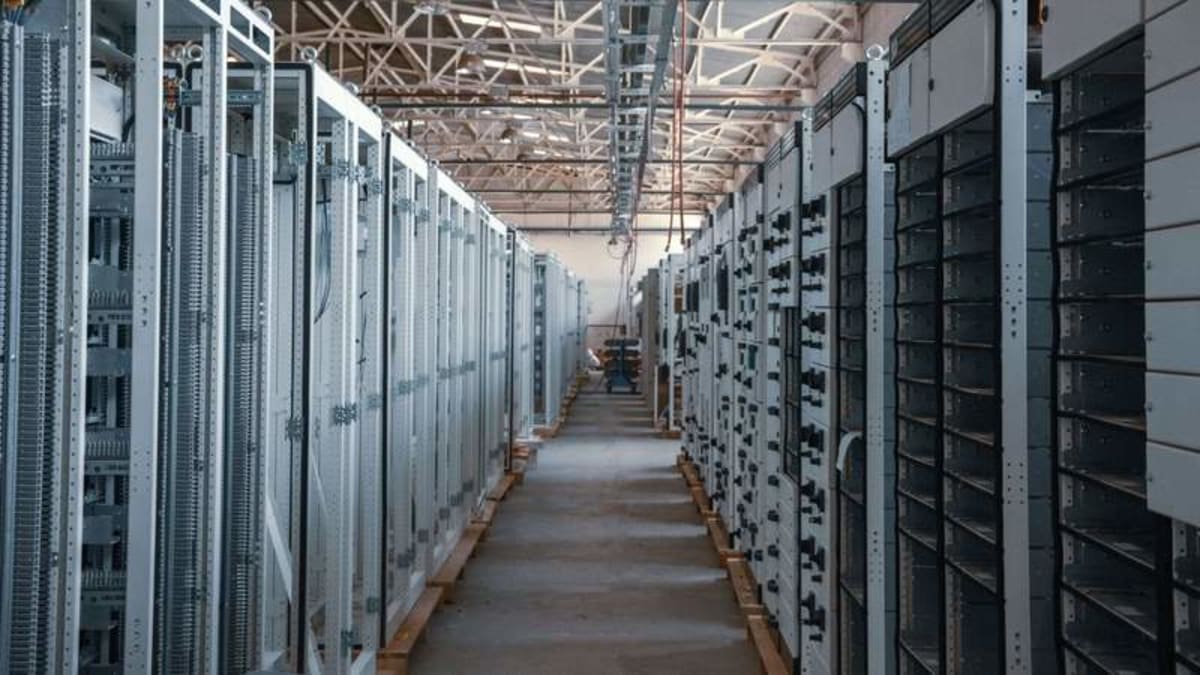 Data centers front and center in Ohio Senate race - AOL