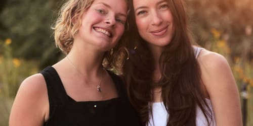 Woman's family jokes she looks nothing like her siblings — then a DNA test confirms their suspicions
