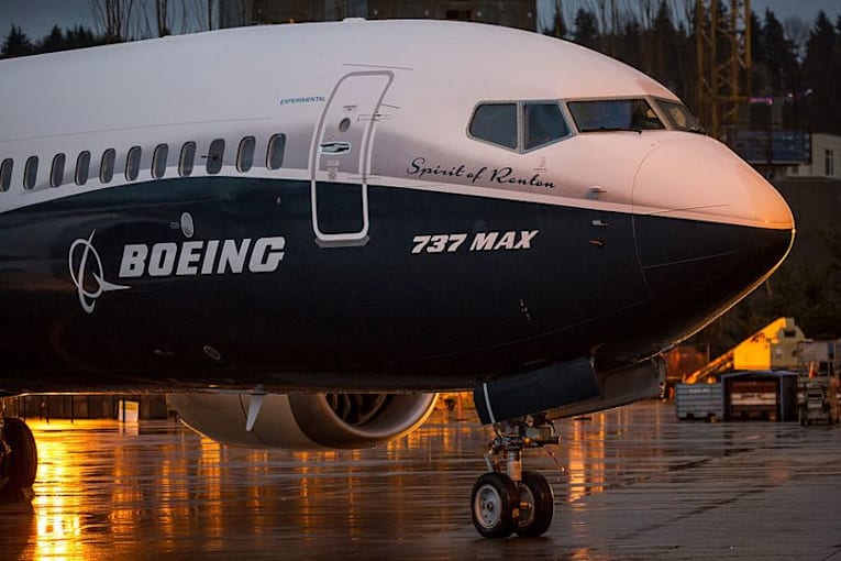 Panic as Boeing 737 disappears off radars over Pakistan, with desperate search underway
