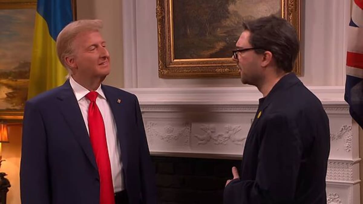 New Photo - SNL mocks Trump as they show him begging Andy Burnham for job swap in savage skit