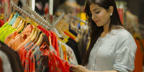 12 things you should avoid buying on a vacation abroad
