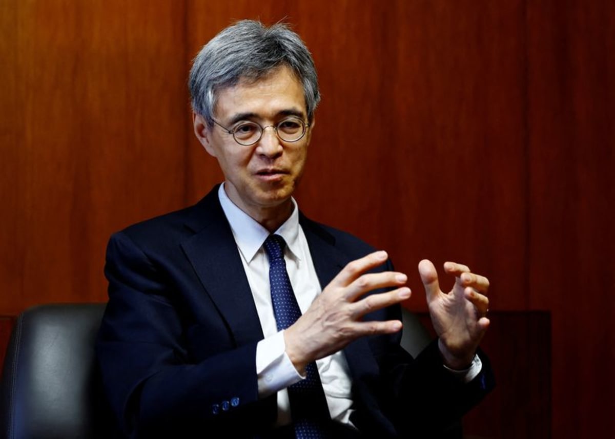 BOJ's Himino signals readiness to raise borrowing costs