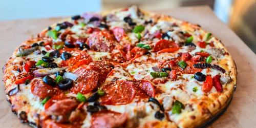 We asked chefs to name the best frozen pizza, and these are their 4 favorite brands