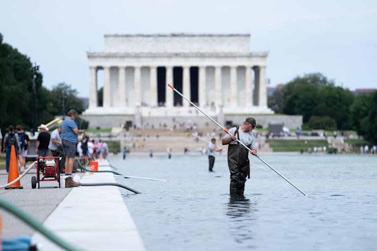 Trump blaming ‘vandalism’ for the problems at the Reflecting Pool and says police are investigating