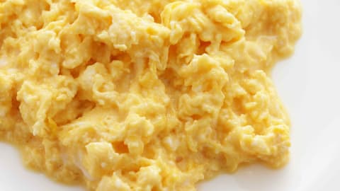 I’m a chef, and I'm begging you to stop doing this with scrambled eggs