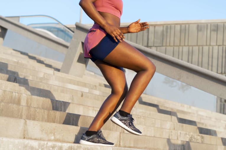 A physical therapist shares the 5 best knee-strengthening exercises to support your joints as you age