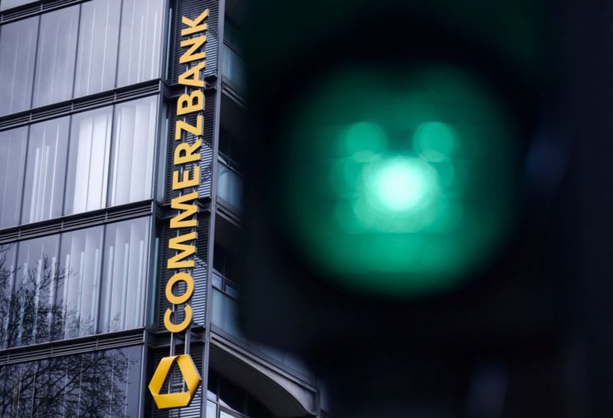 Italy's UniCredit wins ECB approval to control Germany's Commerzbank - AOL