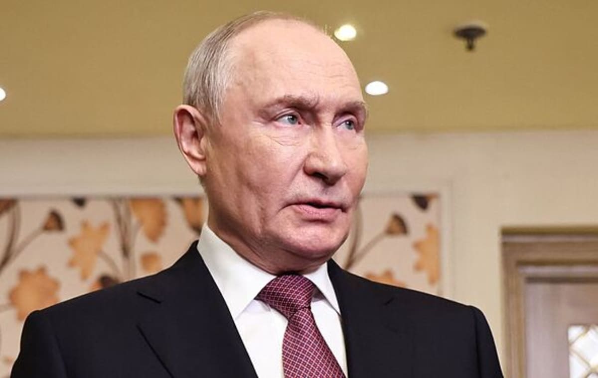 Putin 'plotting attacks' on Britain as UK firms face chilling Russia threat