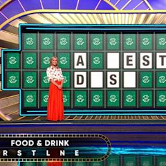 Wheel of Fortune” Audience Stunned as Woman Solves Puzzle with Almost Zero Clues in Resurfaced Clip - AOL