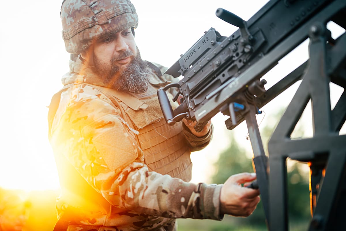 Ukraine's war surges demand for a 100-year-old heavy machine gun - AOL