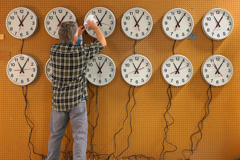 Will clocks fall back on Nov. 1? Here's the latest