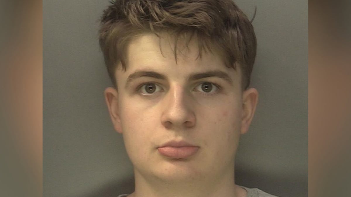 Student admits murdering woman in 'Dexter' kill room