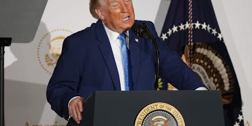 Trump touts America.gov, but its government-sourced AI answers undercut many of his statements