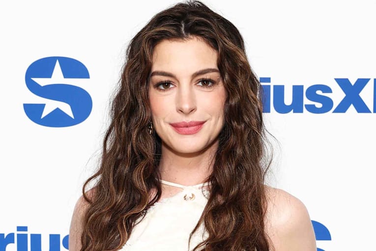 Anne Hathaway had ‘very low’ expectations before getting pregnant at 43