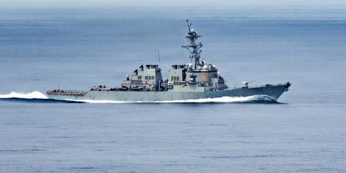 US Navy destroyer adrift in South China Sea for 4 days after losing power