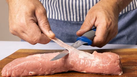 How to grill pork tenderloin perfectly in just 4 easy steps