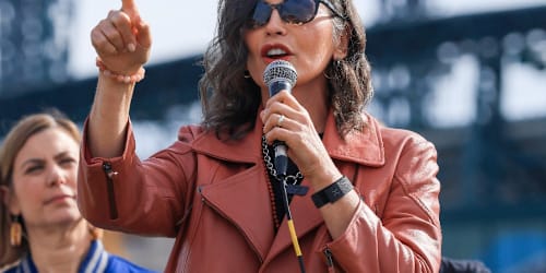 Gretchen Whitmer won't rule out 2028 run, disputes Michelle Obama's warning