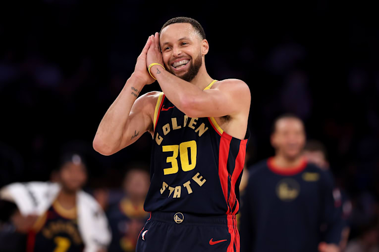 Warriors to discuss contract extension with Steph Curry this weekend