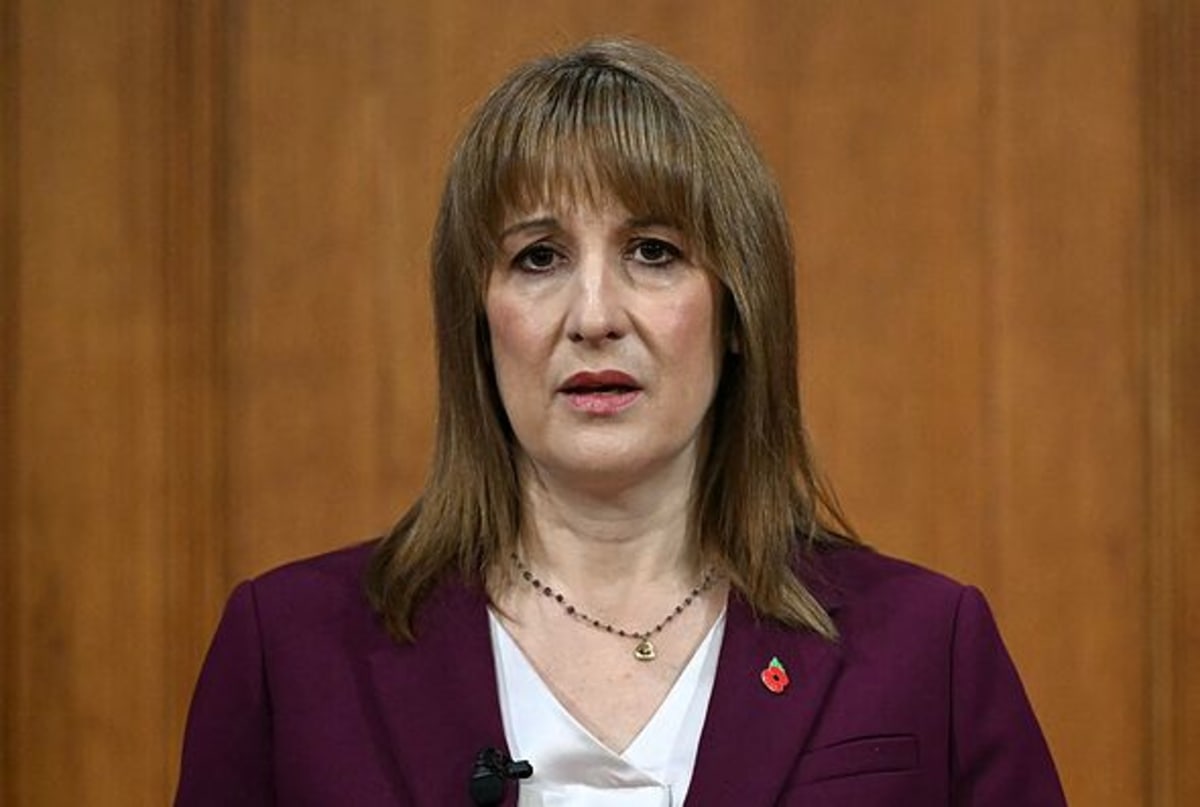 BRITAIN-POLITICS-ECONOMY-BUDGET