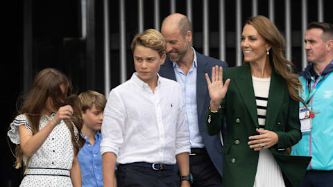 Kate Middleton unveils new hair color as she's spotted on outing with family