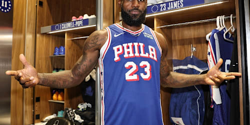 LeBron James will helicopter from NY to Philly for work. Here's what that pricy commute will cost