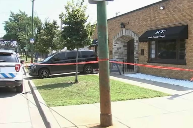 Over 50 decomposing bodies found in Chicago funeral home in &lsquo;deplorable conditions'
