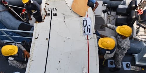 Cargo plane wreckage found off Pakistan's coast as search continues for 5 missing crew