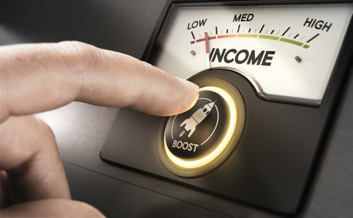 2 High-Yield Stocks to Buy in October Without Any Hesitation - AOL