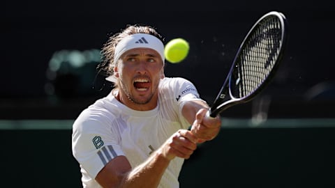 Alexander Zverev through to 4th round at Wimbledon