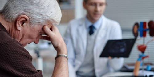 How Alzheimer&rsquo;s affects men and women differently