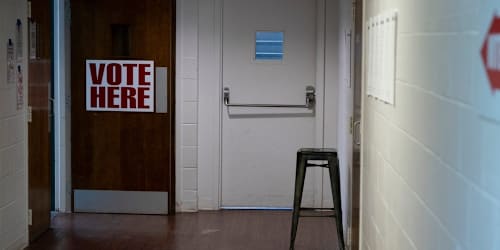 Voters, including Dolly Parton’s sister in Tennessee, say machines have changed votes to Republican