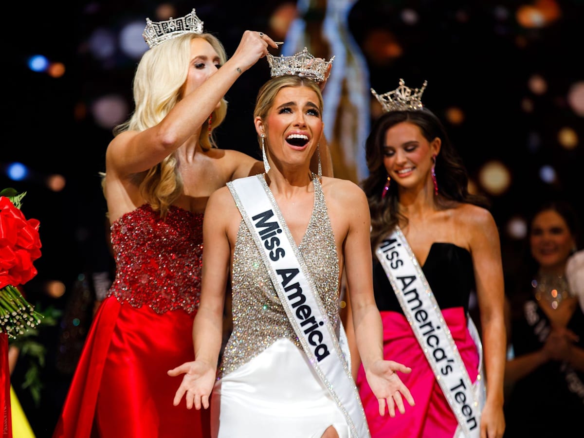 The new Miss America doesn't think the competition should get rid of ...