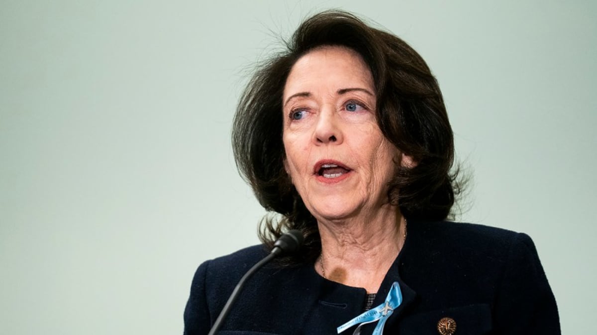 Cantwell unveils new AI framework - AOL